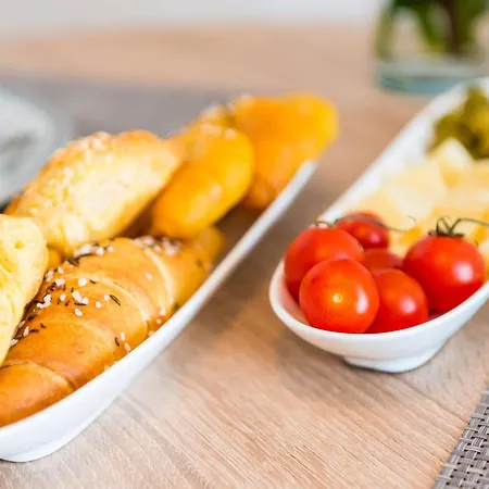 Lazarin - One Bedroom With Balcony And Sea View 2 Mali