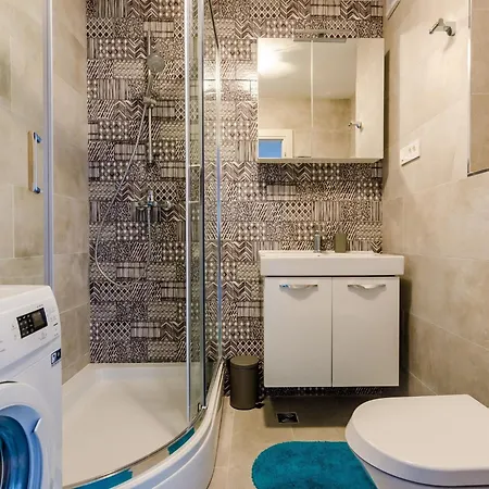 Lazarin - One Bedroom With Balcony And Sea View 2 Mali *