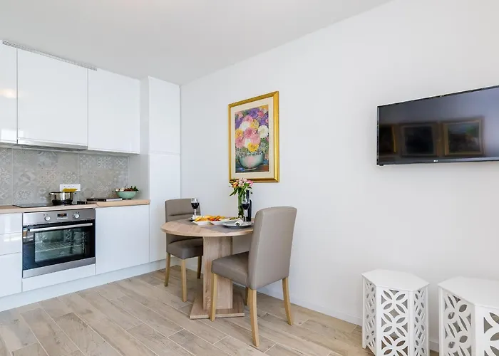 דירה Lazarin - One Bedroom With Balcony And Sea View 2 Mali