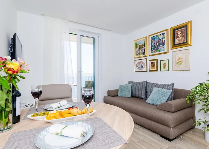 Lazarin - One Bedroom With Balcony And Sea View 2 Mali