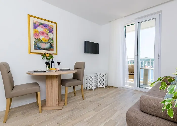 Apartmán Lazarin - One Bedroom With Balcony And Sea View 2 Mali *