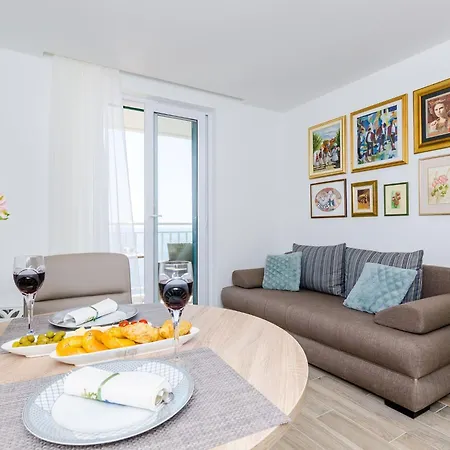 Lazarin - One Bedroom With Balcony And Sea View 2 Mali